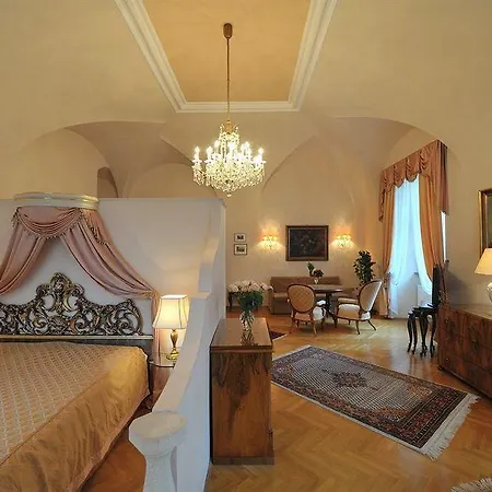 Hotel Schloss 5*